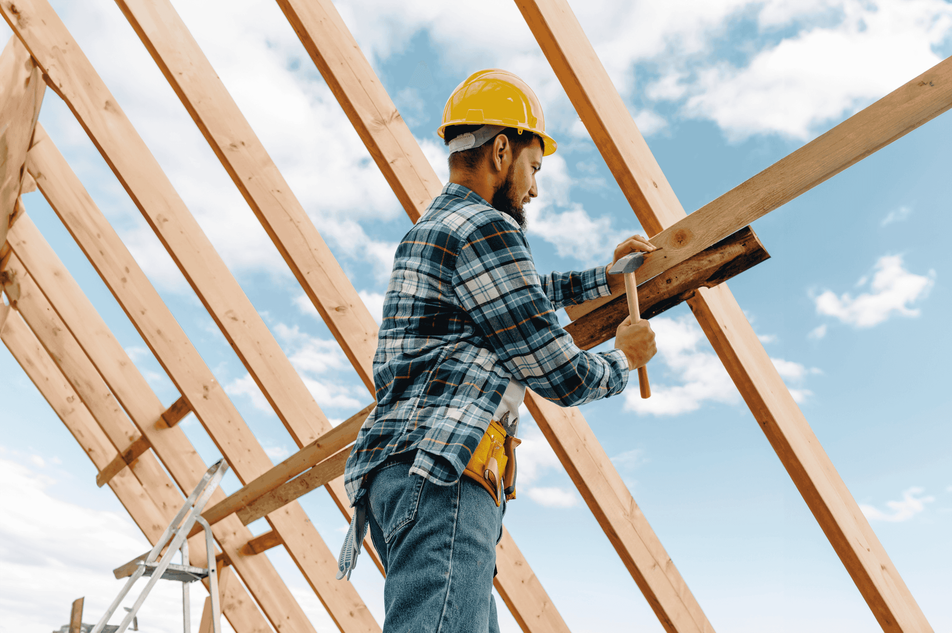 construction-worker-with-hard-hat-building-roof-house,png